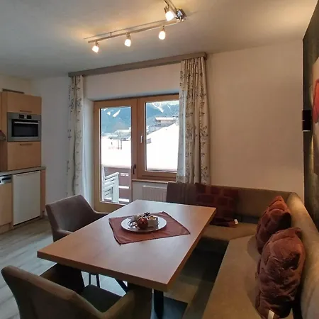 Haus Enzian * Lermoos